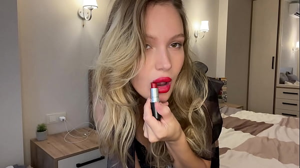 I’m gonna tie you up and fuck you in this chair. FEMDOM / VIRTUAL SEX